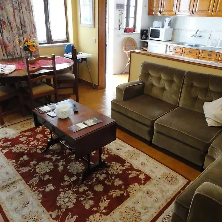 Sete Mares * Azenhas do Mar