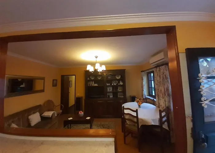 Sete Mares * Azenhas do Mar