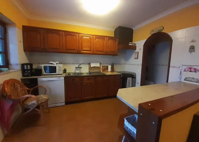 Sete Mares * Azenhas do Mar